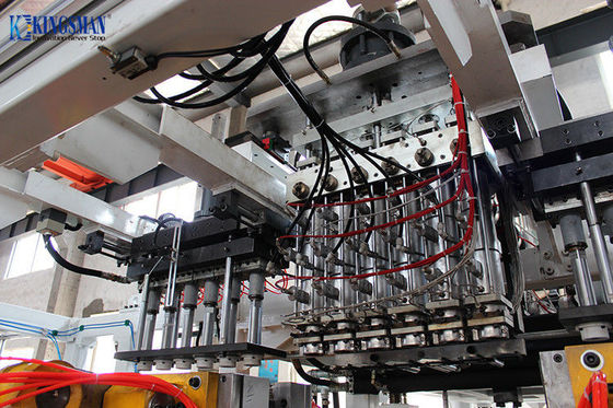 kupować Maszyna do formowania z rozdmuchiwaniem HDPE 55KW Chwytak / serwo chwytak do butelek na wynos online manufacture